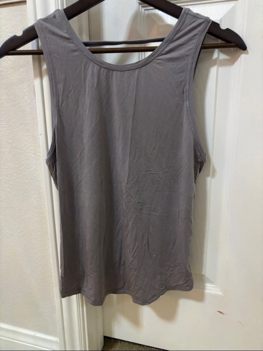 lululemon athletica Gray Scoop Neck Tank Top